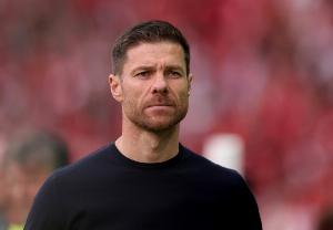 Relevo：阿隆索想执教皇马，但也做好了今夏留任勒沃库森的准备